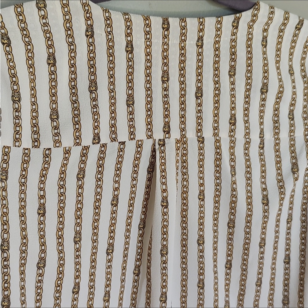 Michael Kors Chainlink Logo Cream/Gold V-neck Top - Picture 5 of 8